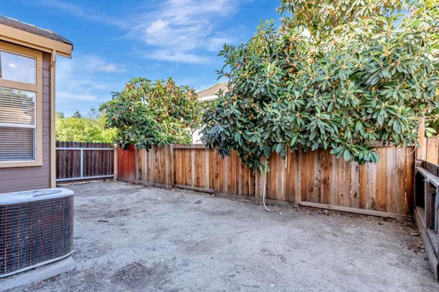 3963 Mead Street, Antioch CA: https://media.crmls.org/mediaz/973ef890-e900-47a2-9667-a757a5dffd8f.jpg