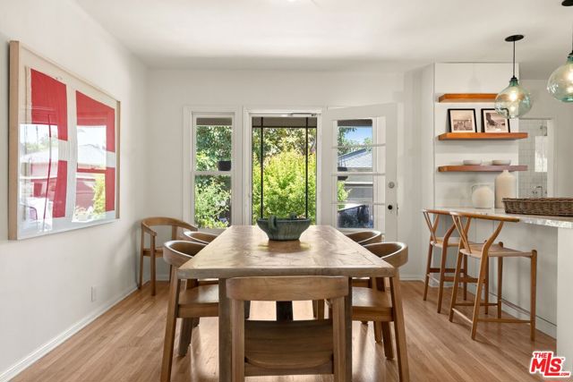 4148 Mentone Avenue, Culver City CA: https://media.crmls.org/mediaz/973f3fb9-b534-4d8e-8fe8-5ae2a7ef70eb.jpg