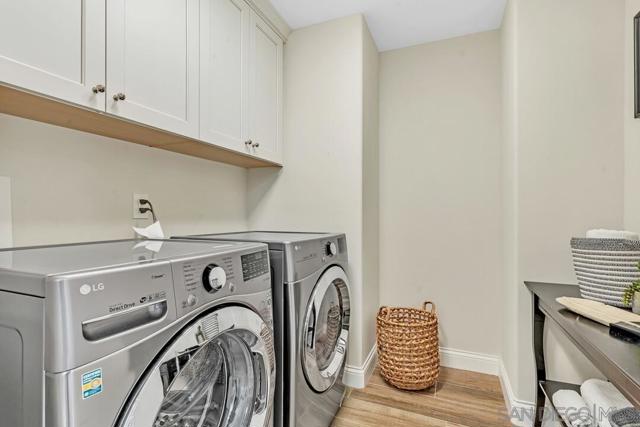 726 Silver Street, La Jolla CA: https://media.crmls.org/mediaz/973ff25f-ab19-49d2-97c4-4dcd43a9bec7.jpg