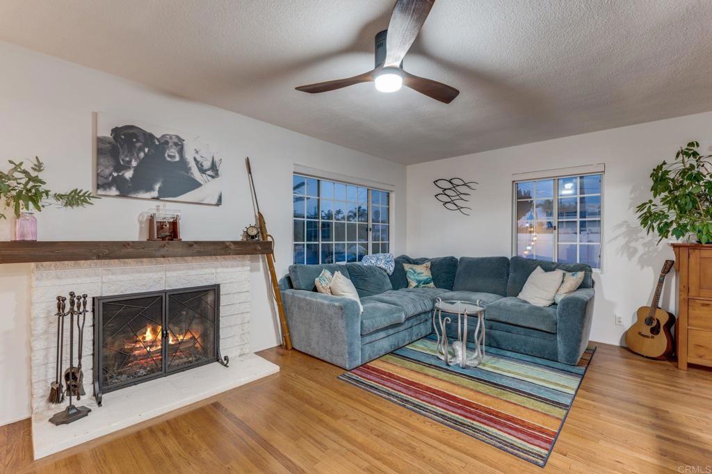 251 Redwood Avenue