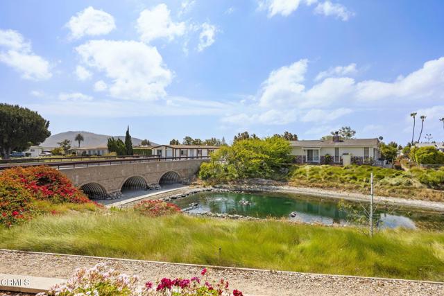 142 Poinsettia Gardens Drive, Ventura CA: https://media.crmls.org/mediaz/97451010-fcca-4b44-ad5b-4f4fa89e6af6.jpg