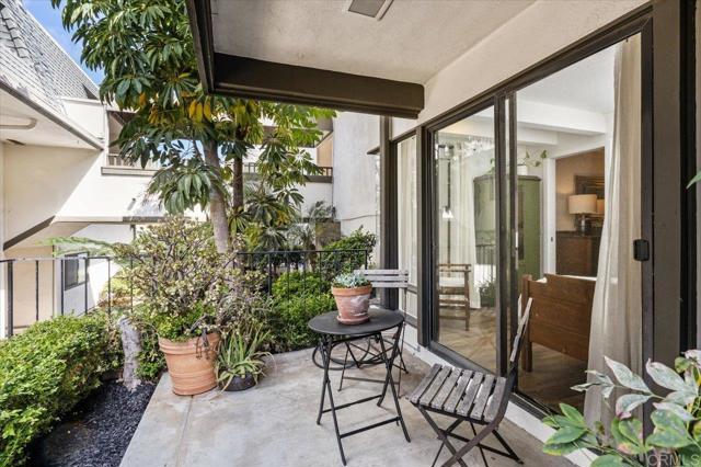 Detail Gallery Image 20 of 25 For 2535 Navarra Dr 8a,  Carlsbad,  CA 92009 - 1 Beds | 2 Baths