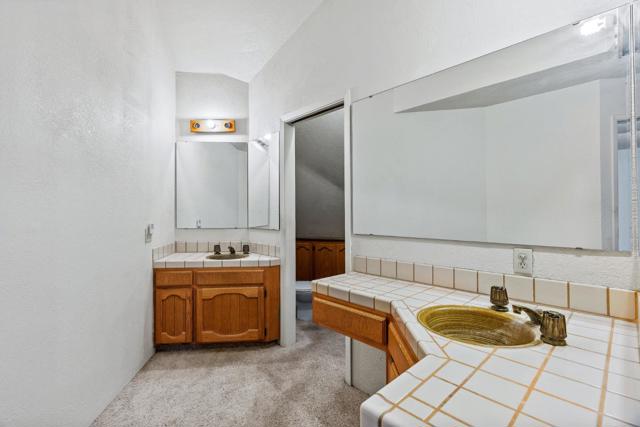 Image 19 of 32 For 420 Sweetwood Way
