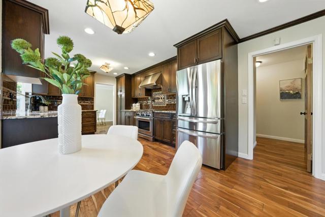4957 New Compton Court, San Jose CA: https://media.crmls.org/mediaz/974610e9-4b56-4984-954f-289b593e0403.jpg
