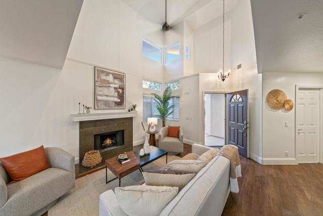 1614 Wesley Way, Vista CA: https://media.crmls.org/mediaz/97473177-45db-4f04-93fd-4ee7027f5677.jpg