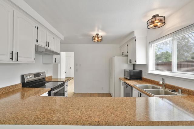 165 Cheltenham Way, San Jose CA: https://media.crmls.org/mediaz/974814f7-3ec7-4b43-959e-e784985652ae.jpg