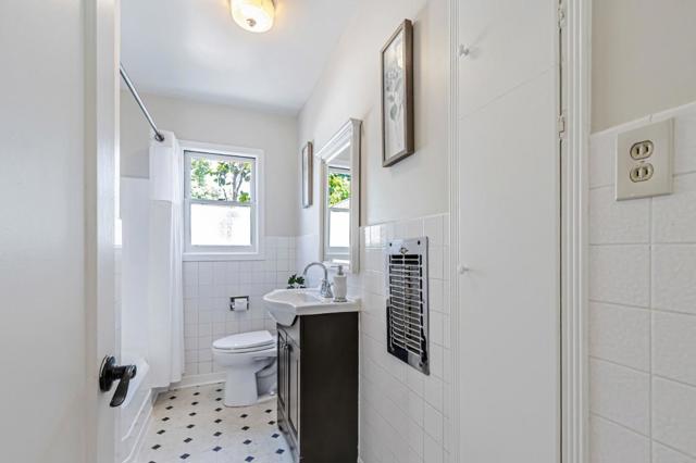 240 Delia Street, San Jose CA: https://media.crmls.org/mediaz/974a529e-3cf9-488f-9523-3c8763c71679.jpg