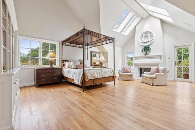 106 Pepper Avenue, Burlingame CA: https://media.crmls.org/mediaz/974a904b-79f6-4c7f-9996-9380a3b0bdff.jpg