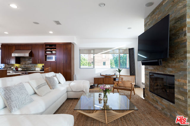 1712 Abbot Kinney Boulevard, 1/2 photo 7