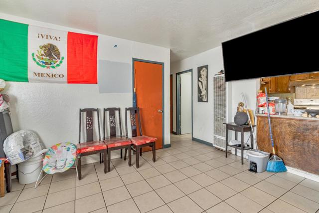 748 Clara Street, Oakland CA: https://media.crmls.org/mediaz/974adbf6-56df-4513-9d1b-7d598bf58906.jpg