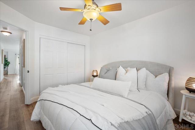 721 Buena Tierra Way, Oceanside CA: https://media.crmls.org/mediaz/974b00b4-3ac6-4a81-8469-e8327ec56148.jpg