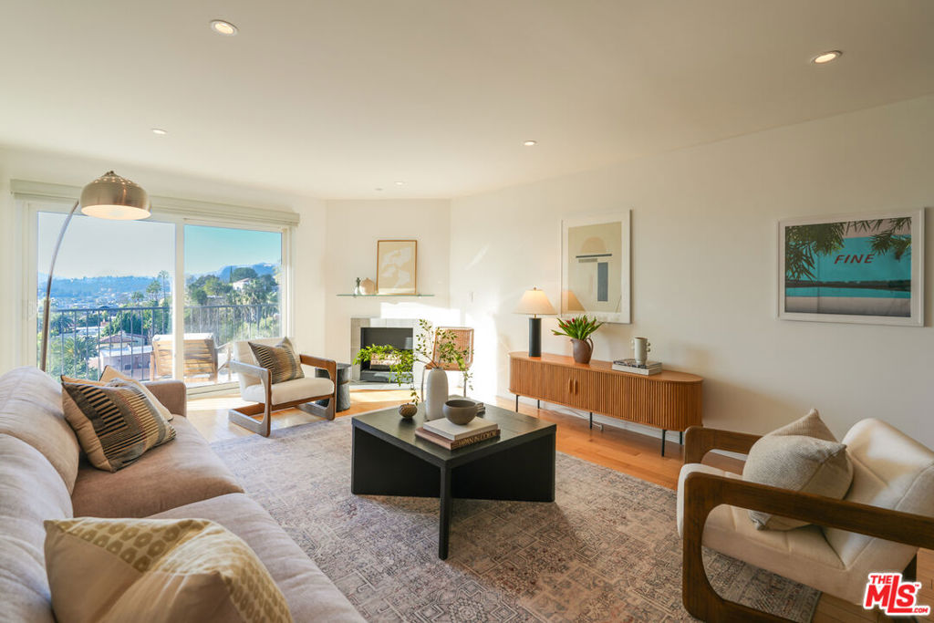 1707 Micheltorena Street #308