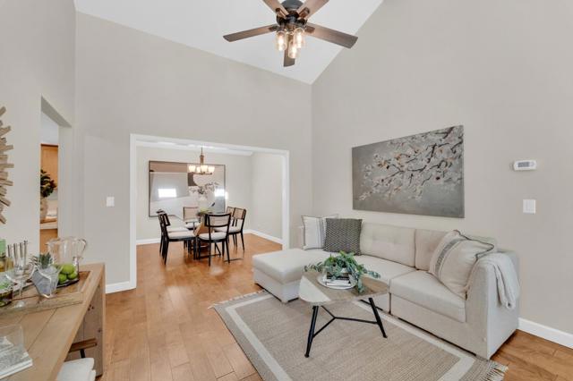419 Clearview Drive, Los Gatos CA: https://media.crmls.org/mediaz/974bdfb0-3444-4075-bc62-1e40d9e705e9.jpg