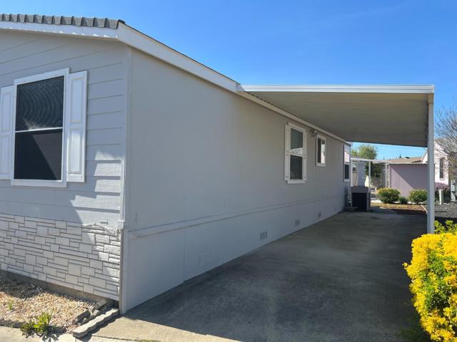 Image 3 of 18 For 5505 Grove Street