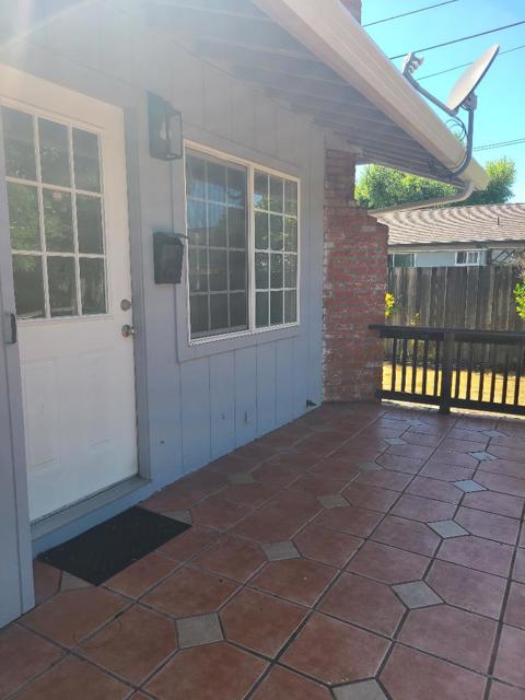 4879 Boone Drive, Fremont CA: https://media.crmls.org/mediaz/974dc4ba-fe39-470b-bd2e-443913e7d04d.jpg