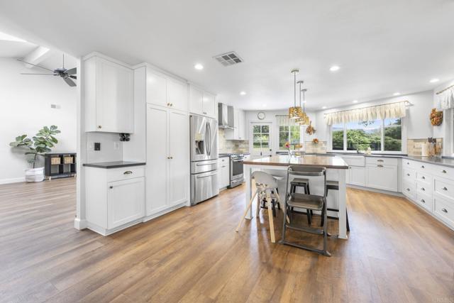 Detail Gallery Image 12 of 43 For 33141 Mill Creek Rd, Pauma Valley,  CA 92061 - 2 Beds | 2 Baths