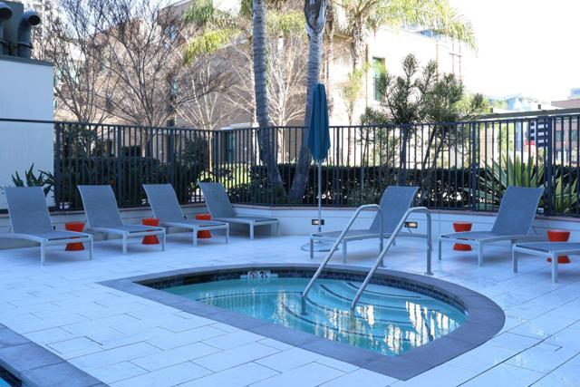 325 7Th Avenue, San Diego CA: https://media.crmls.org/mediaz/974fc180-9268-454e-8c07-492390880187.jpg