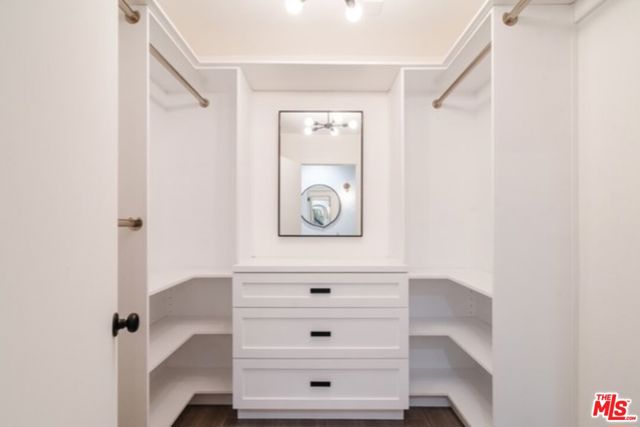 9061 Keith Avenue, West Hollywood CA: https://media.crmls.org/mediaz/9750a9dd-557b-4998-9baf-61cf2c447fce.jpg
