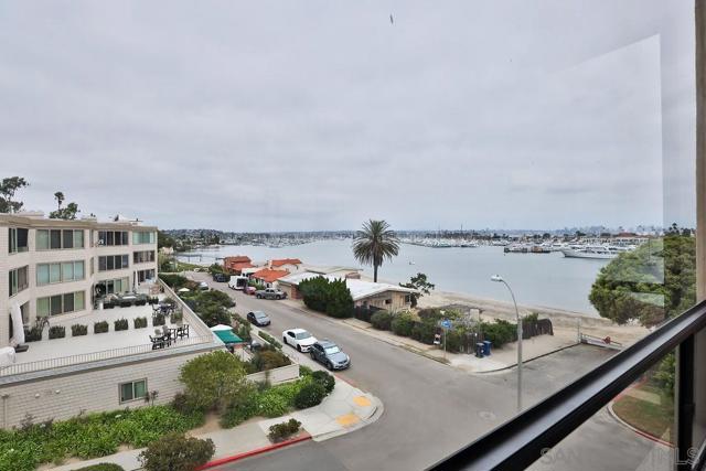 390 San Antonio Ave, San Diego, California 92106, 2 Bedrooms Bedrooms, ,2 BathroomsBathrooms,Condominium,For Sale,San Antonio Ave,240028519SD