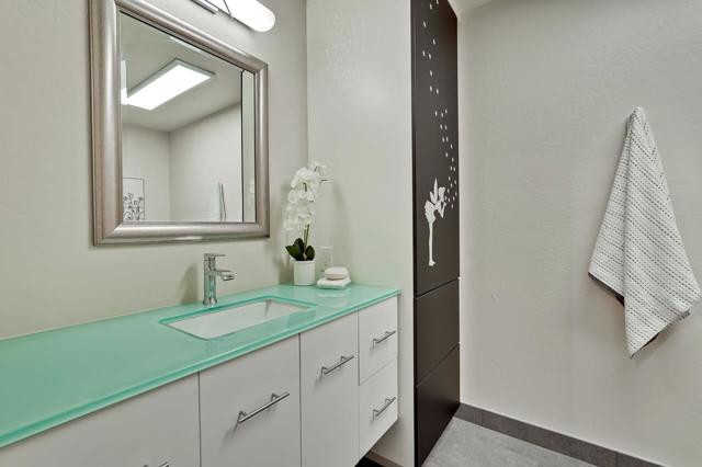 228 Central Avenue, Mountain View CA: https://media.crmls.org/mediaz/97511484-ae5f-4c88-8262-3244c90de16f.jpg