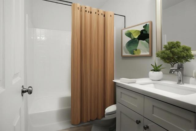 Detail Gallery Image 11 of 47 For 4888 Northerly St, Oceanside,  CA 92056 - 3 Beds | 2 Baths
