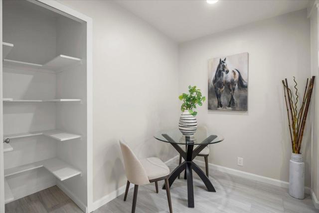 480 Lassen Street, Los Altos CA: https://media.crmls.org/mediaz/9752ca17-2e9a-483c-8b0b-d7e34c57635a.jpg