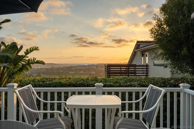 6502 La Paloma St., Carlsbad CA: https://media.crmls.org/mediaz/9752ddc2-921f-430b-8ee2-a71b77d58d47.jpg