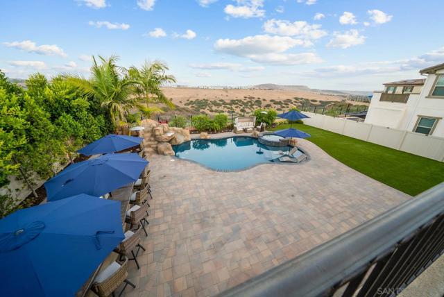 1715 Paterna Dr., Chula Vista CA: https://media.crmls.org/mediaz/975307f9-17e7-423e-81fc-fc811b2ea024.jpg