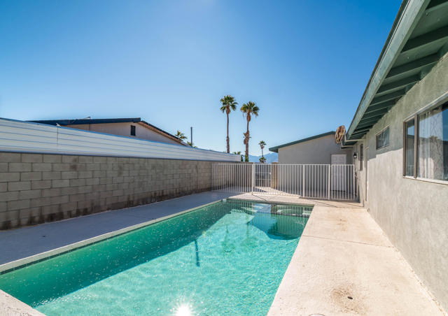 66590 Yucca Drive, Desert Hot Springs CA: https://media.crmls.org/mediaz/97536db0-8b5e-428a-815a-1aa587a260f5.jpg