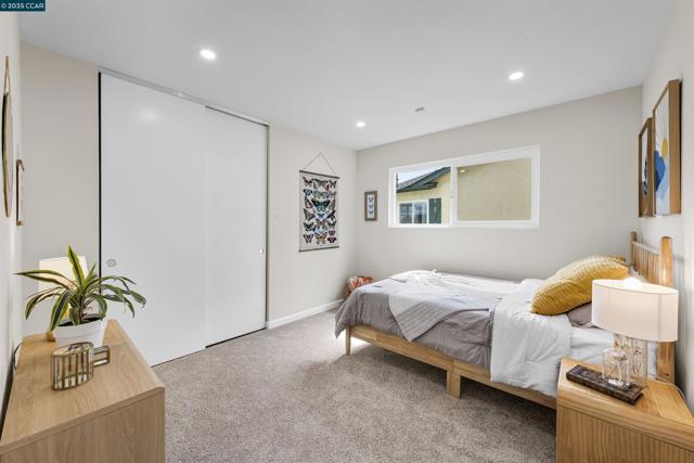16639 Selby Dr, Castro Valley CA: https://media.crmls.org/mediaz/9754cef1-d424-4586-a2e4-df84a4d80fd2.jpg