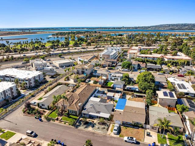 1426 Morenci St, San Diego CA: https://media.crmls.org/mediaz/9755a1f7-d872-44f0-839d-a308c6c08de4.jpg