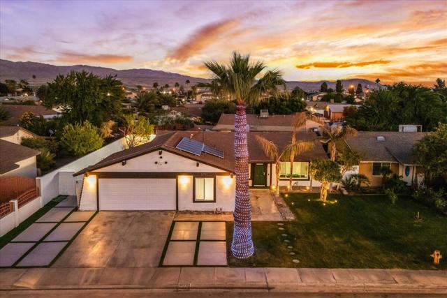 50782 Sunburst Street, Coachella CA: https://media.crmls.org/mediaz/975602a4-efa5-421e-9a86-5de0fba2ff1a.jpg