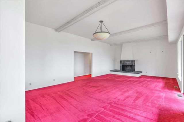 81 Corona Road, Carmel CA: https://media.crmls.org/mediaz/9757d5e8-036e-4740-a287-217463274139.jpg