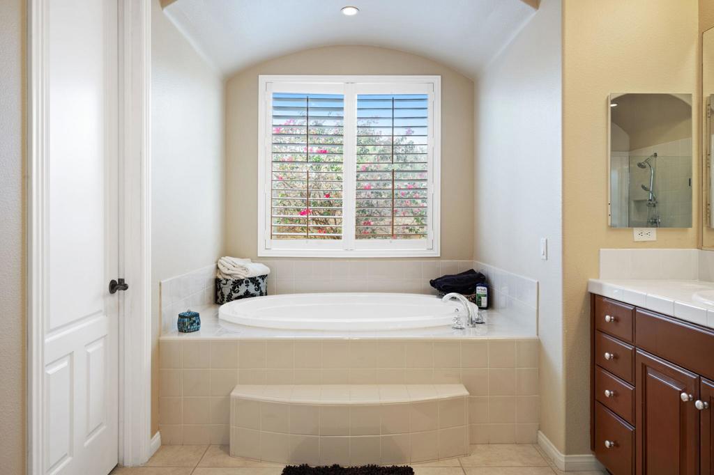 MLS #219126886DA image #39