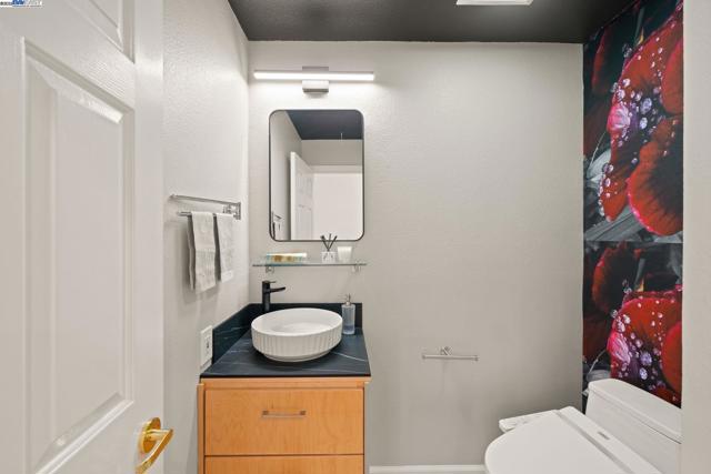 45221 Rutherford Ter, Fremont CA: https://media.crmls.org/mediaz/97595899-cfd8-4641-a2a5-0f9861d0d2f8.jpg