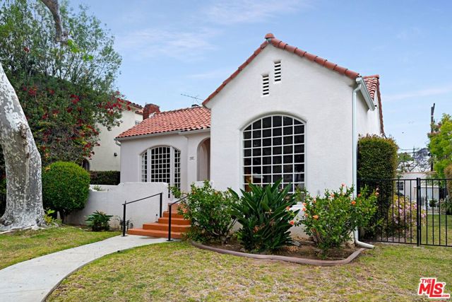 527 15Th Street Santa Monica, California Located on beautiful tree-lined street in Santa Monica's highly coveted North of Montana neighborhood. First time on the market since 1964, this 3 bedroom 1 bathroom is a unique opportunity for either an investor or someone looking to add their own touch to a private and cozy single family home that exudes character and authentic charm and features: arched entryway, living room with beautiful picture window, curved ceilings, and a large brick fireplace, formal dining room with huge front window, breakfast room, sunny kitchen, 3 bedrooms and bonus room upstairs. Large private backyard offers plenty of room for outdoor seating and year around enjoyment w/2 car detached garage with alley access. Fabulous lifestyle neighborhood close to the beach and Montana Aves shops and restaurants. Trust sale. No court confirmation. Property sold AS-IS with no warranties expressed or implied.