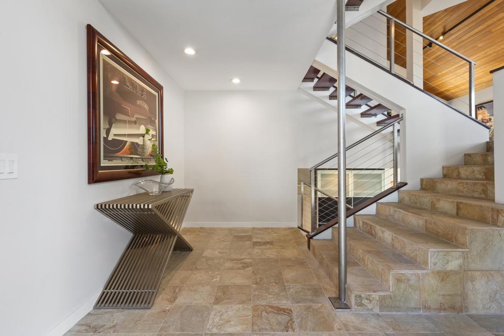2709 Unicornio Street - photo 14