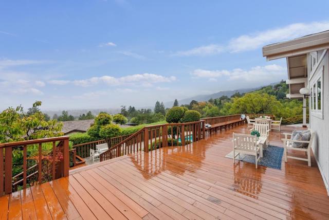 21193 Michaels Drive, Saratoga CA: https://media.crmls.org/mediaz/975a4c91-7610-4d5d-9714-5672bab804f5.jpg