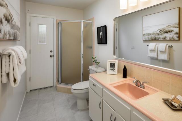 2910 Sherwood Drive, San Carlos CA: https://media.crmls.org/mediaz/975b9afe-2bd8-4773-99fa-b65efbc1aa93.jpg