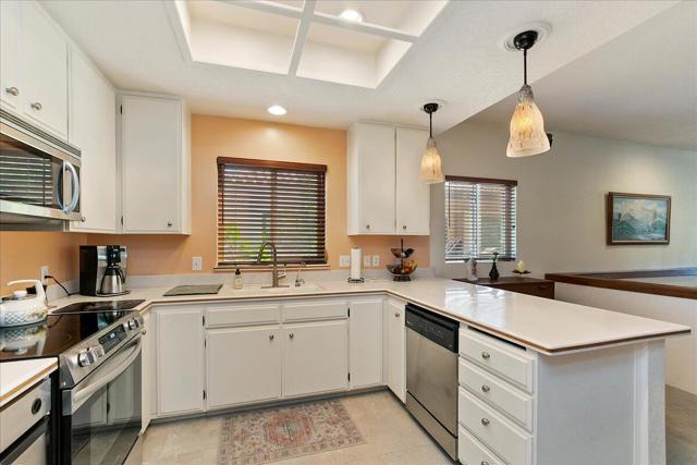 Image 8 of 29 For 78117 Calle Norte
