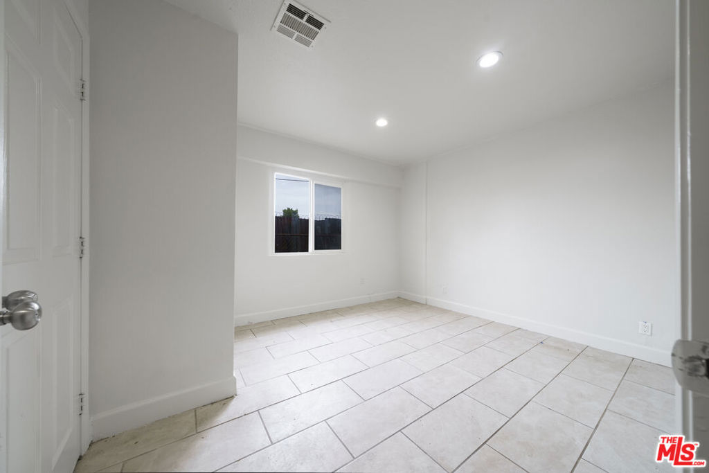 MLS #25533279 image #18