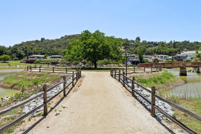 28890 Lilac Rd, Valley Center CA: https://media.crmls.org/mediaz/975d5529-6e8c-4236-8075-eaf808d0e5f2.jpg