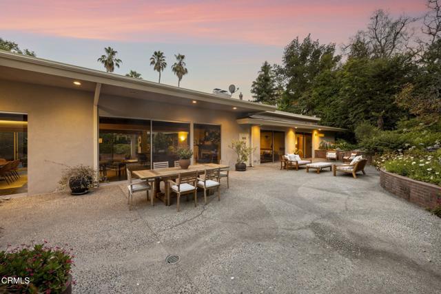 635 Rockwood Road, Pasadena CA: https://media.crmls.org/mediaz/975dc0c4-1cb6-489a-8644-b652e3f55246.jpg