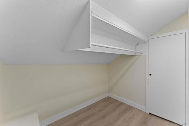 11412 Lucera Pl, San Diego CA: https://media.crmls.org/mediaz/975e4f15-35e7-44fe-bb7d-d6a392bd7bf7.jpg