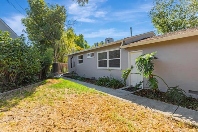Image 31 of 37 For 1759 Heatherdale Avenue
