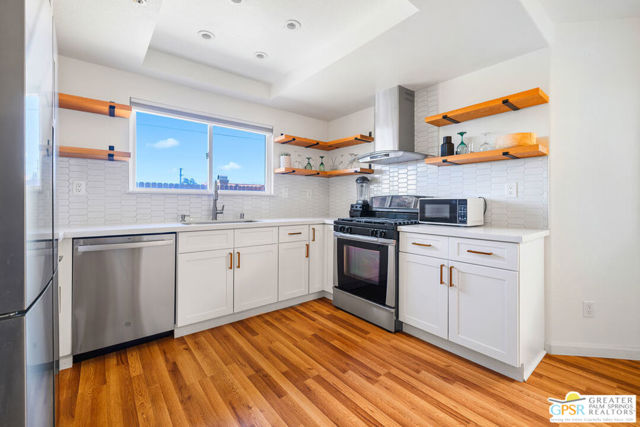 66735 El Dorado Place, Desert Hot Springs CA: https://media.crmls.org/mediaz/975f7224-b021-4c97-bf9f-01bc4252e2d7.jpg