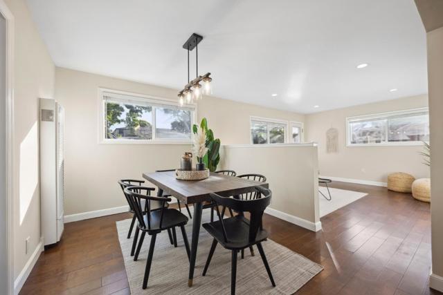 732 Patricia Avenue, San Mateo CA: https://media.crmls.org/mediaz/975fcb38-bf14-4937-998d-34c6ef056df0.jpg