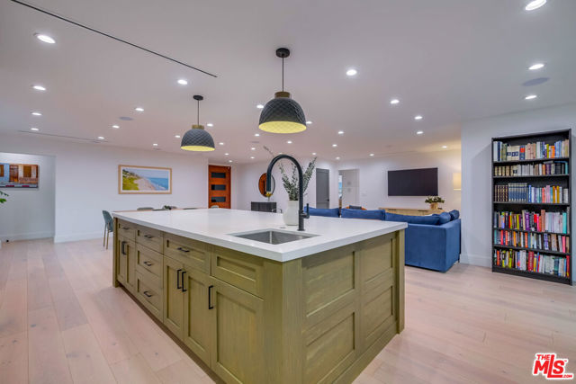 4 Bed Home for Sale in Valley Village, California