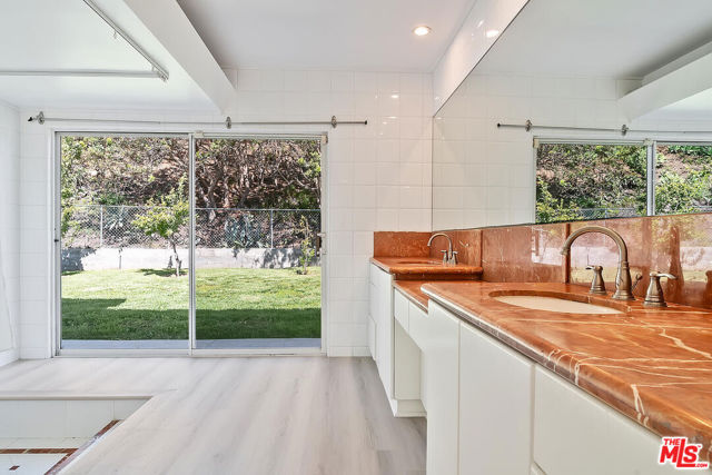 Drew Fenton | 18073 Sandy Cape Drive Pacific Palisades CA | MLS: 7432418