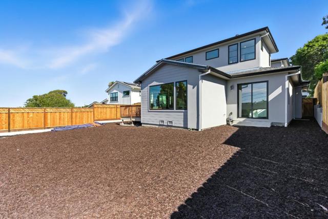 312 W 39th Avenue, San Mateo CA: https://media.crmls.org/mediaz/97620359-8295-47f1-a6d4-b15473e9640d.jpg